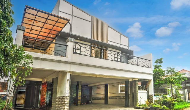 Hotel O near Ciputra World Surabaya