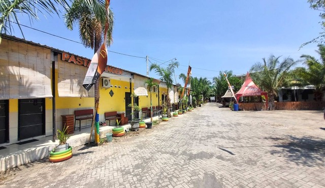 Hotel O New Asembagus 3