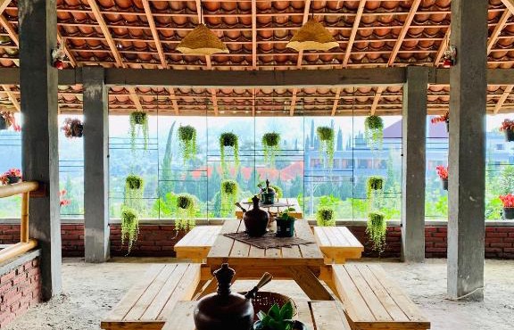 Hotel Santoso Batu