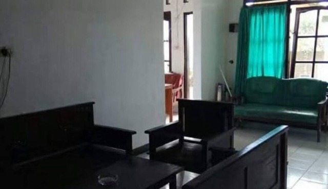 Hotel Teratai Putih