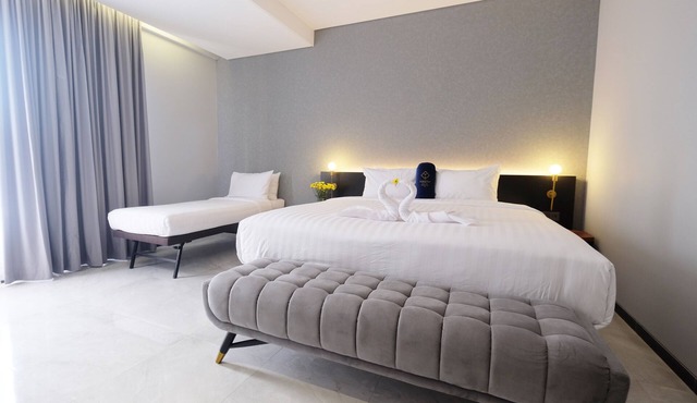 Hotel Youstay Semarang By Sinergi