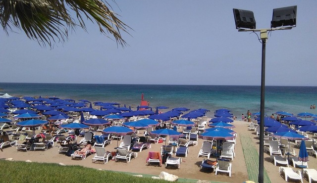 HOUSE PAGURO 2A MARZAMEMI A 100 M. FROM THE SEA