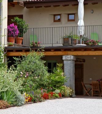 Il Dosso Holidays Apartment
