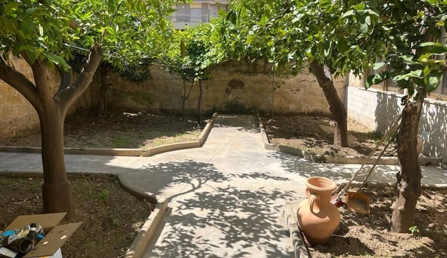 Immaculate 3-Bed, Sleeps 6, Parking