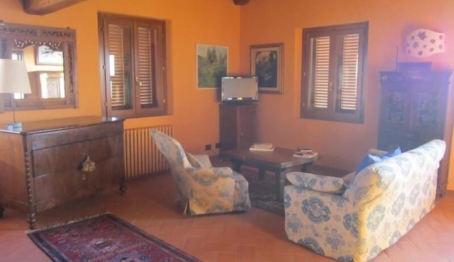 Independent quadruple room