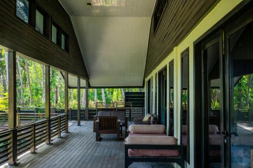 Island Time Simeulue 4 Bedroom Villa