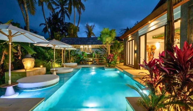 Kalya Luxurious 8 BR Private Pool Villa