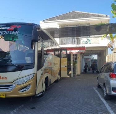 Khayyira Hotel Syariah Lumajang