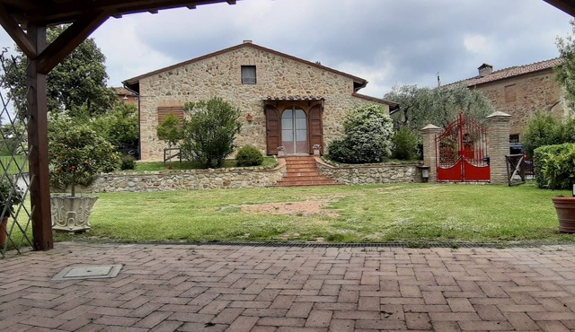 L'aia di Maria, holiday home in the Tuscan hills