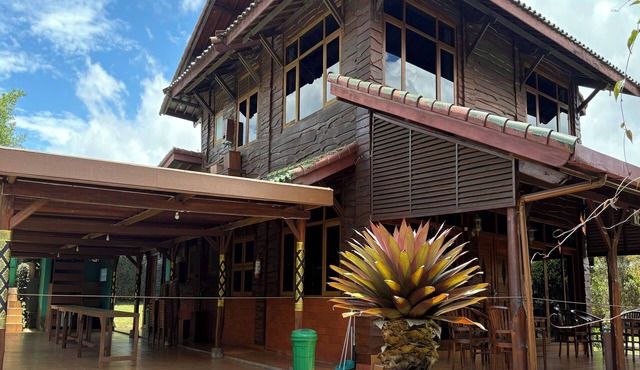 Lembah Bougenville Resort