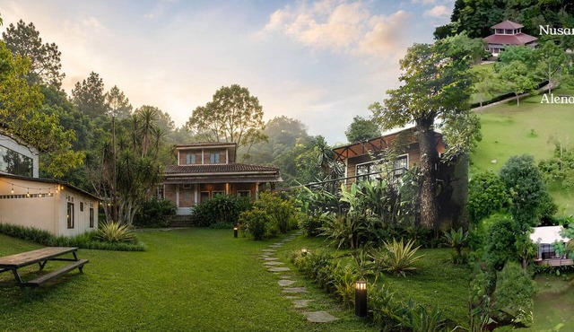 Lingga Garden House