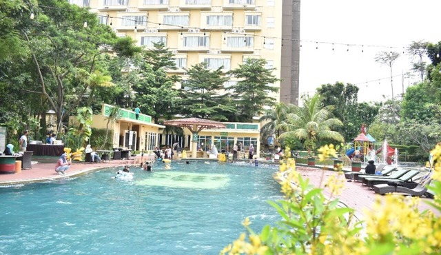 LORIN SYARIAH HOTEL SENTUL