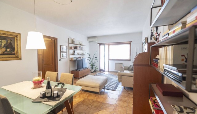 Luminous 2BR Family Apartment in Residential Area