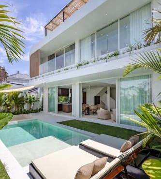 Luxury 3 bed beachside villa with cold plunge pool, rooftop & designer furniture