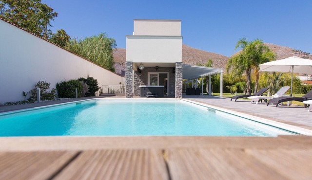 Luxury Villa SPA Mondello