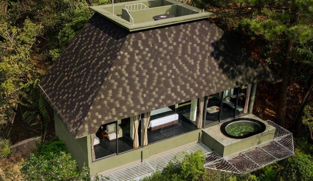 MAHHA dii MERU Resort