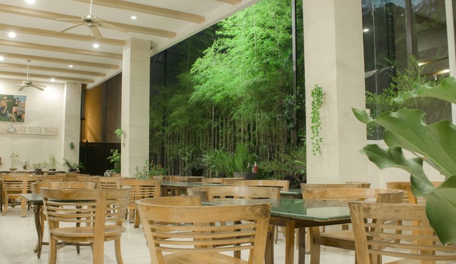 Marilyn Hotel Serpong