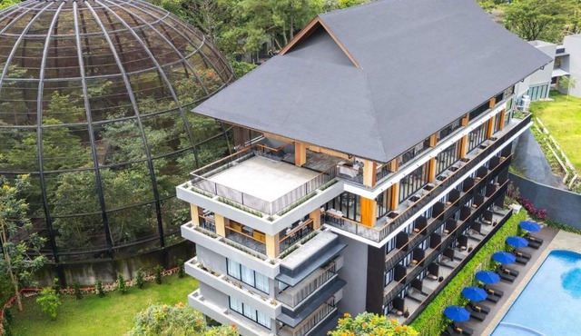Mercure Cibadak Sukabumi Resort