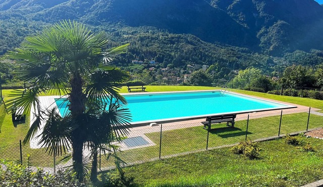 Modern 3-room apartment in exceptional residential complex with pool and tennis court