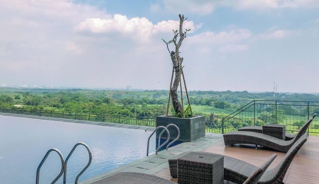 Modern Look 1BR at LRT City Sentul - Royal Sentul Park Apartment