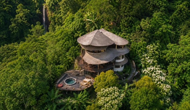 Munduk Waterfall Sanctuary 2BR Forest Villa