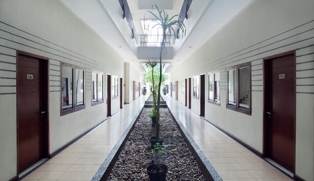 N Hotel Harmoni Jakarta