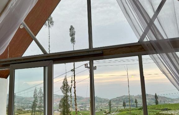 Nazma cabin house