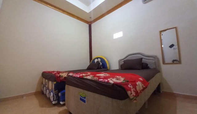 OYO 90731 E-kreasi Home