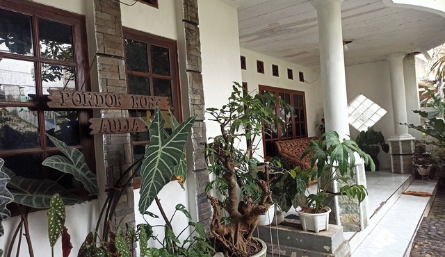 OYO Life 91339 Pondok Kost Aulia Syariah