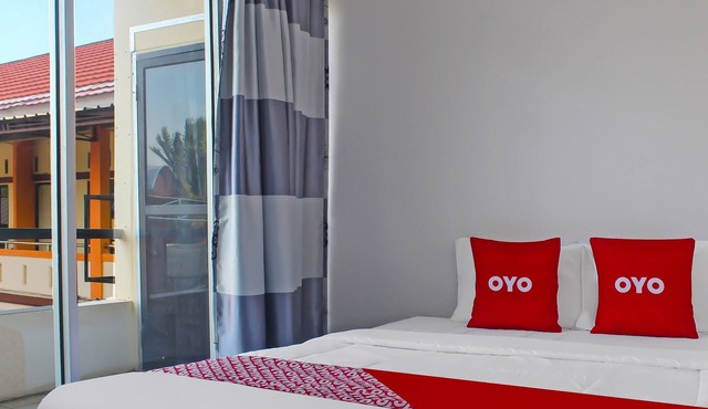 OYO Life 92593 Penginapan Sultan Haji 1