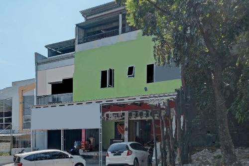 OYO Life 92877 Hotel Rainbow 7296