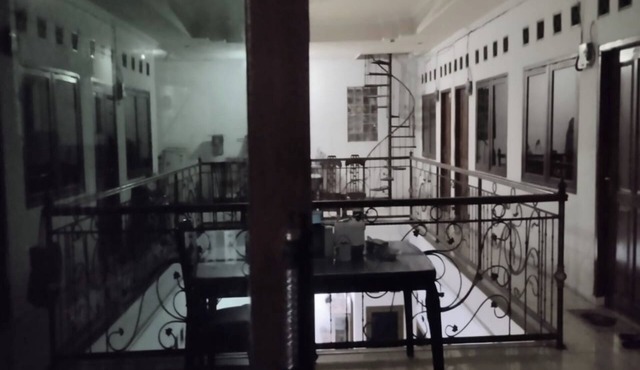 OYO Life 93160 Kost Jenny Karawang