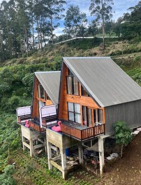 Padangsari Cabin House