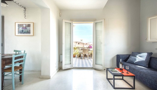 Palazzo Castrofilippo Apartment by Wonderful Italy