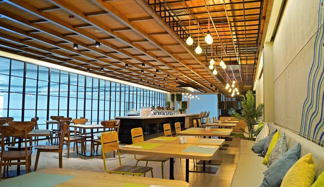 Palm Park Hotel Surabaya