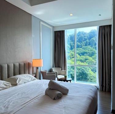 Panbil Residence Apartment with Forest and Lake View