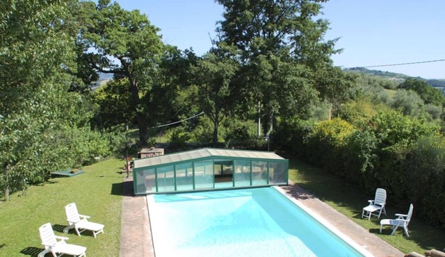 Podere Isabella, villa sleeping 6+2 with swimming pool