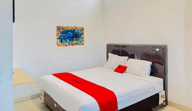 RedDoorz At Damai Guest House Kabanjahe