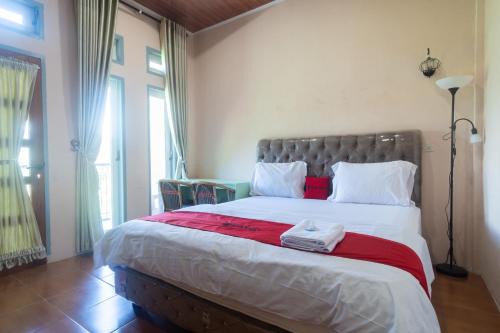 RedDoorz at Sapo Rumbia 1 Berastagi