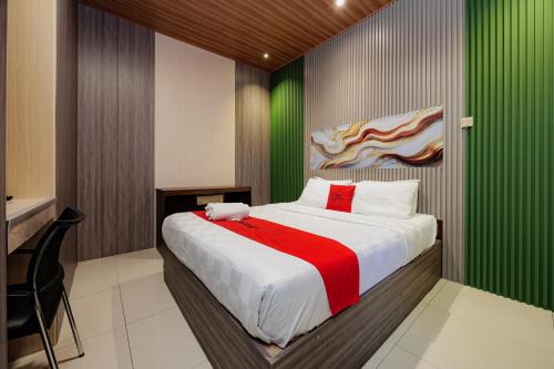 RedDoorz near Exit Toll Bogor