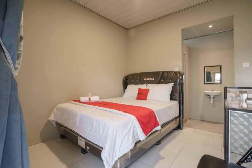 RedDoorz near Taman Merdeka Metro Lampung