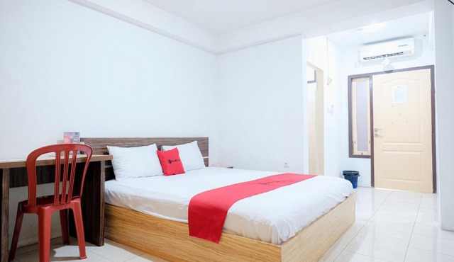 RedDoorz near Tugu Pers Jambi