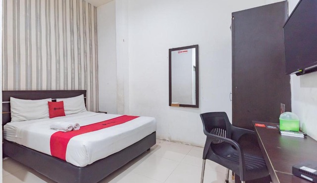 RedDoorz near UIN Sumatera Utara Medan