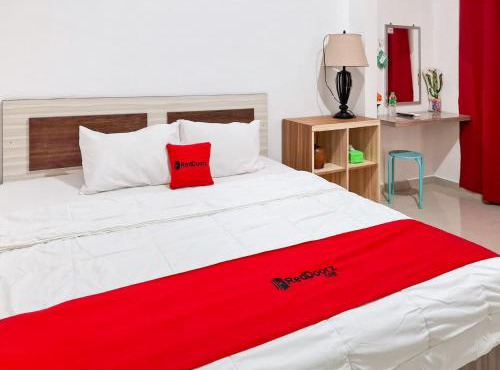 RedDoorz Syariah near Tanjung Pinang City Center