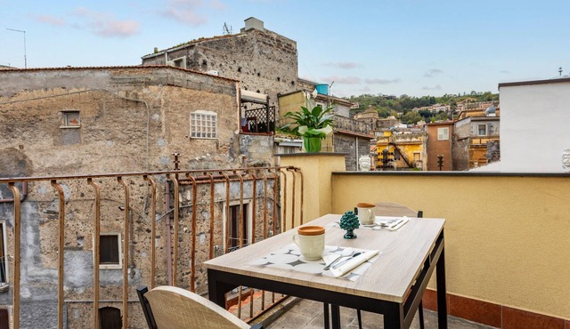 Room 'Annunziata - Mandorla Bronte' with Private Terrace, Wi-Fi and Air Conditioning