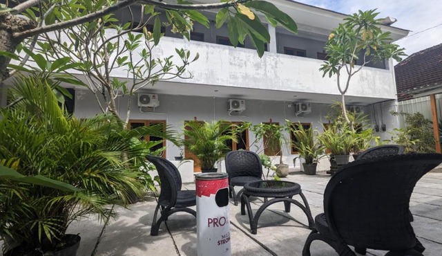 Rumah Pagar Merah Homestay