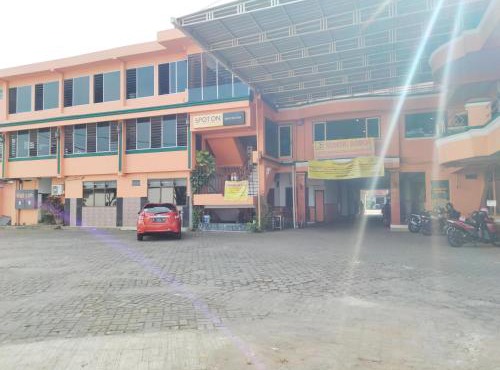 Sartika Hotel Mitra RedDoorz Pati