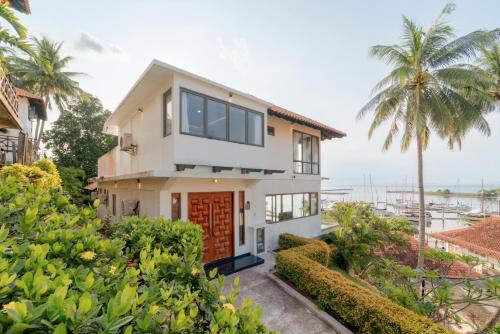 SEA TO SKY Villa - 4 Bedrooms Ocean View