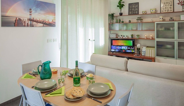 Serena: apartment for 5 people, just 200 m from beach