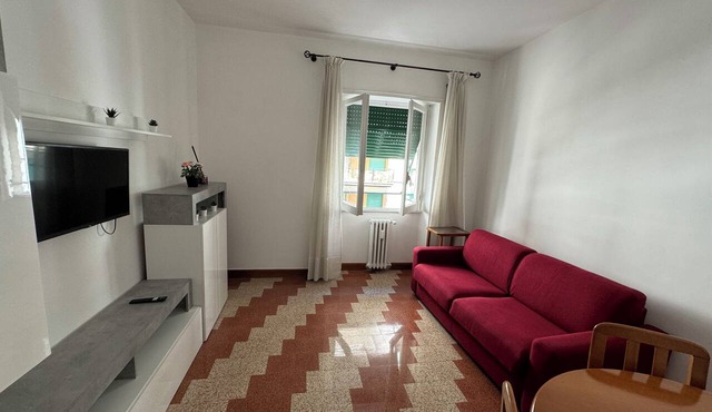Silihome, Trastevere, Piazza Della Radio